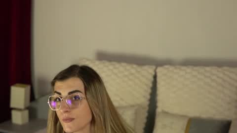 Tracy online show from July 10, 11:42 pm