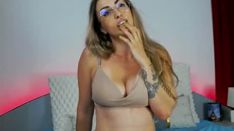 Tracy online show from August 3, 7:20 pm