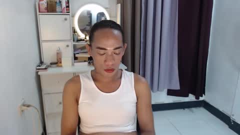 transeugene1990 online show from June 5, 7:36 am
