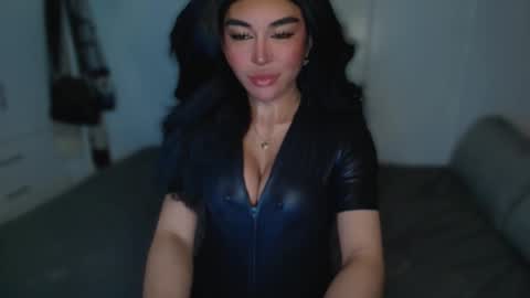 Snapshot of transnextdoor_ chatting on March 6, 1:58 am ALMIGHTY GODDESS VALENTINA online show from March 6, 1:58 am
