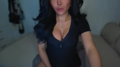 Snapshot of transnextdoor_ chatting on March 2, 5:23 am ALMIGHTY GODDESS VALENTINA online show from March 2, 5:23 am
