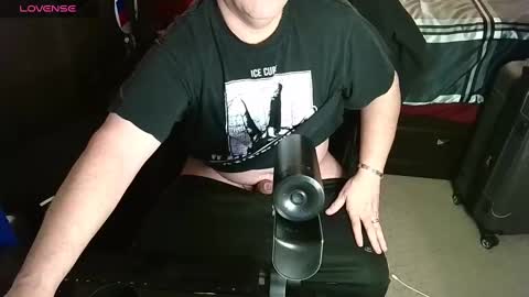 All Ways happy To Meet You online show from December 31, 9:06 pm