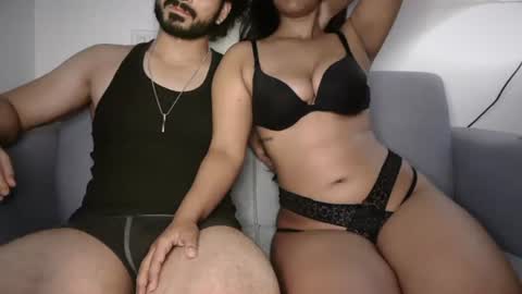 travisandnina online show from June 29, 3:45 pm