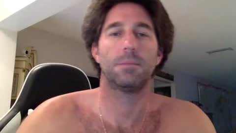 TravisKenn online show from October 23, 11:44 am