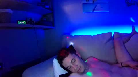 UCuM4usPLEASE online show from March 6, 7:51 am