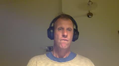 trebo00788 online show from May 29, 8:18 pm