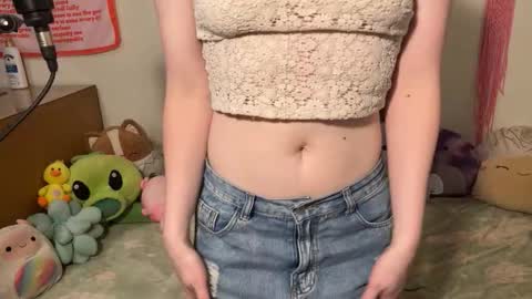 treecups online show from February 12, 12:14 am