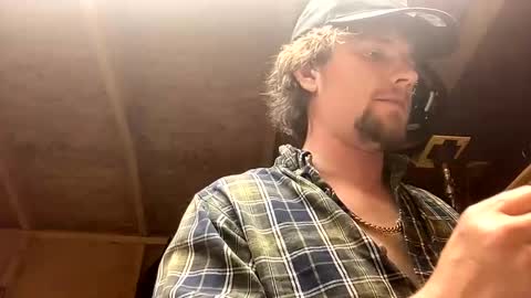 treeman817 online show from March 9, 1:10 am