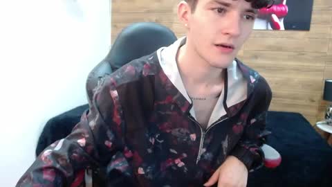 trevor_mob online show from April 29, 5:18 pm