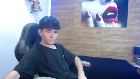 trevor_mob online show from April 25, 6:49 pm