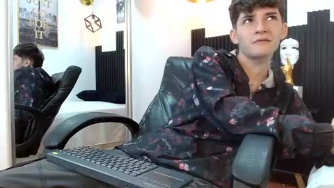 trevor_mob online show from July 31, 7:37 pm