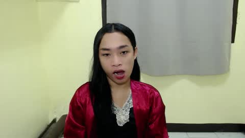 Snapshot of tricia_slut chatting on February 24, 10:15 am tricia_slut online show from February 24, 10:15 am