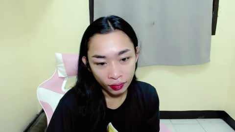 Snapshot of tricia_slut chatting on March 7, 1:09 am tricia_slut online show from March 7, 1:09 am