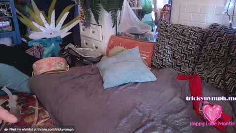 Snapshot of tricky_nymph chatting on February 24, 3:09 pm Cassie online show from February 24, 3:09 pm