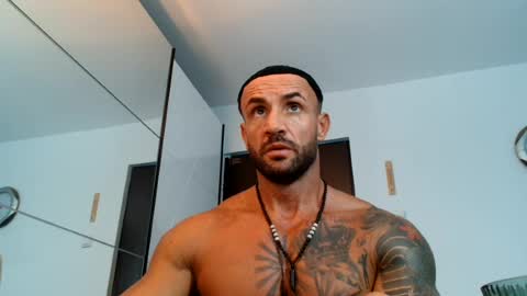 tridentmuscles online show from August 3, 10:10 am