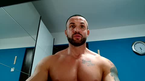 tridentmuscles online show from January 4, 3:28 pm