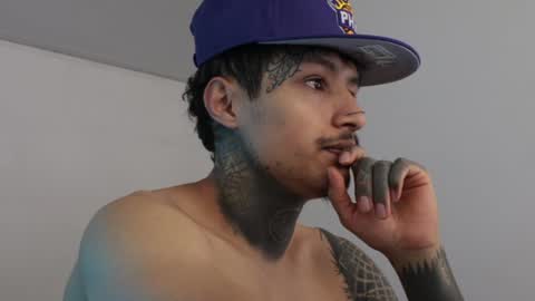 - trieone online show from December 2, 1:41 pm