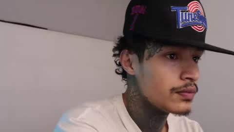 - trieone online show from February 13, 4:54 am