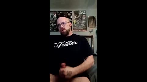 triller402 online show from March 13, 6:33 pm