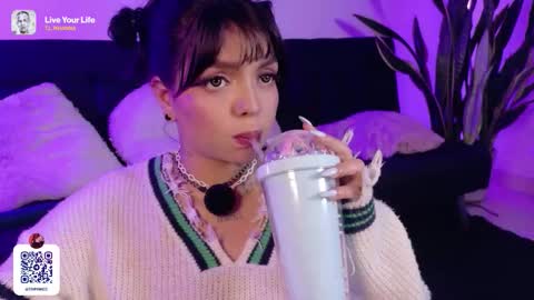 Val martinez  online show from January 13, 10:28 pm