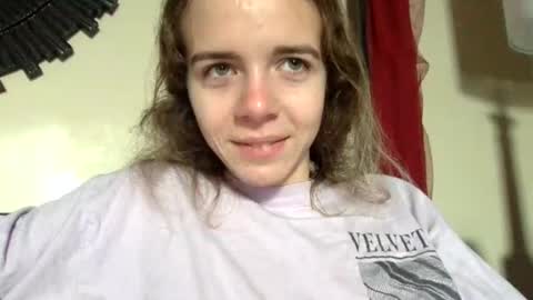 trippybb222 online show from November 16, 5:26 pm