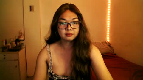 trisha online show from March 12, 6:53 pm