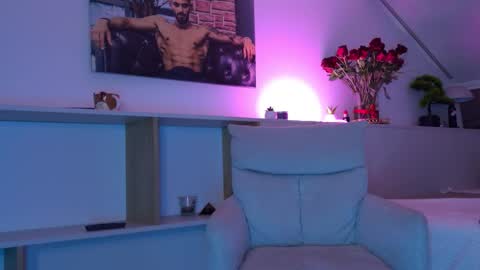 Trystan Grey online show from February 17, 8:02 am