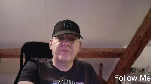 Triton online show from May 10, 11:00 pm