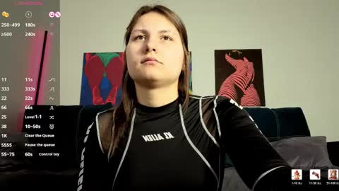 trixibell online show from April 29, 4:17 am