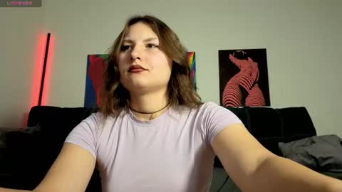 trixibell online show from July 7, 6:47 am