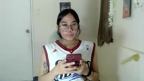 trixie_foxslut online show from November 3, 8:26 am