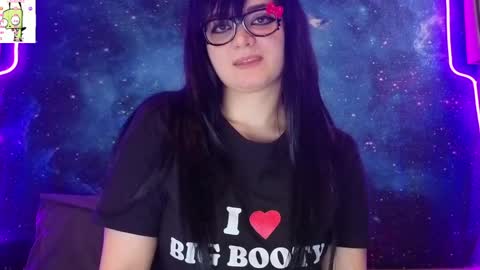 trixiedoescamcam online show from May 6, 5:41 pm