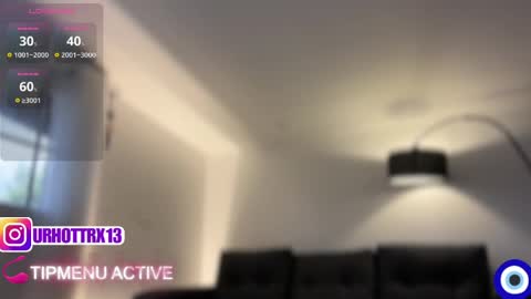 trixieemerald online show from April 30, 11:42 pm