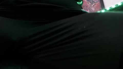 Trmdstrong online show from November 29, 6:43 am