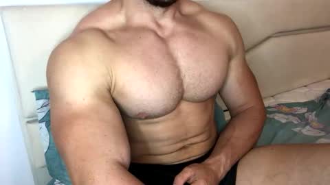 Troncq online show from September 24, 7:31 pm