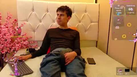 Troy online show from October 8, 11:54 pm