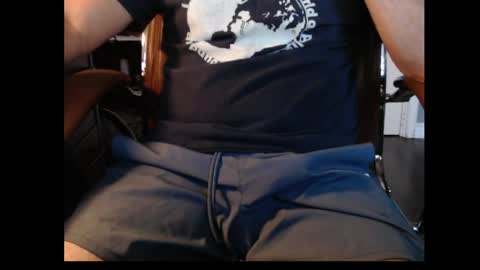 trvler72 online show from May 24, 12:51 am
