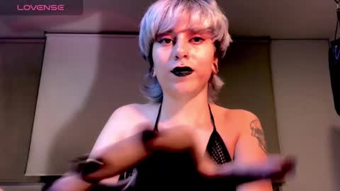 Cait online show from February 26, 5:03 am