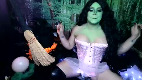 Jessie online show from October 30, 1:28 am