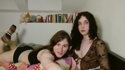 TSBubbles online show from April 2, 10:06 pm