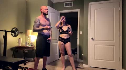 tslizzy0084 online show from January 14, 1:24 am