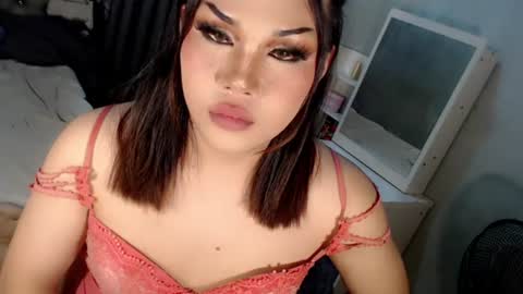 jayvie online show from June 23, 10:33 am