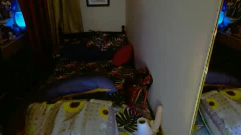 Tsyummydickx online show from April 25, 4:58 am