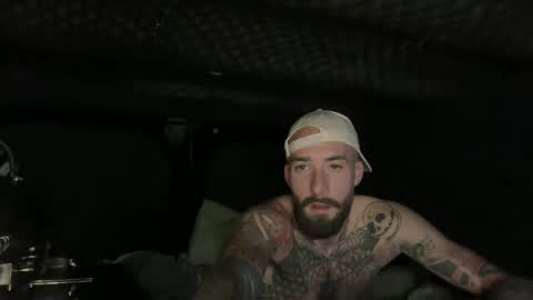 Snapshot of tuhands chatting on October 30, 7:31 am Tuhands online show from October 30, 7:31 am