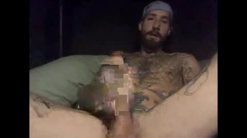 Snapshot of tuhands chatting on October 5, 12:24 pm Tuhands online show from October 5, 12:24 pm