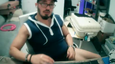 tuscan_taurus online show from February 11, 10:58 am