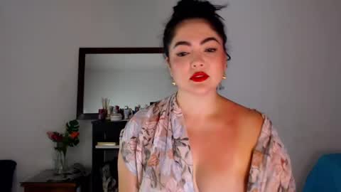 tuti online show from April 30, 2:49 am