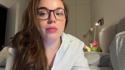 Ariana online show from March 10, 9:18 pm