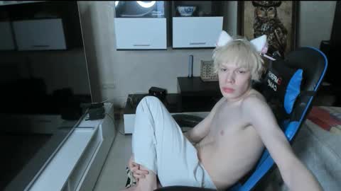 Dan online show from March 4, 6:38 pm