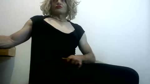 cd sheila online show from December 4, 11:15 pm